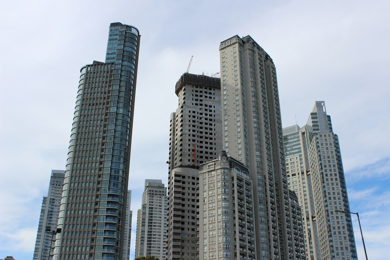 解析最新房价调控政策及其对房地产市场的影响与未来趋势展望