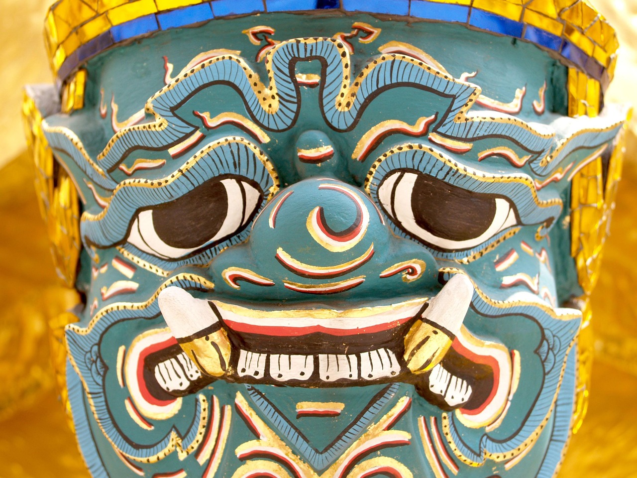 揭秘四月翡翠兰亭最新动态，华丽篇章开启